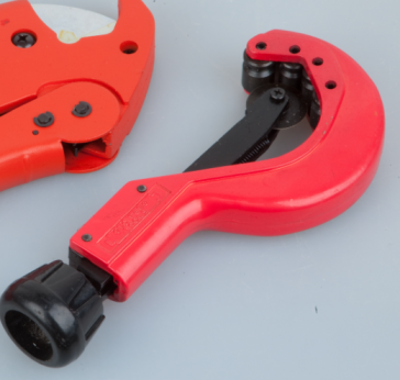 Deso Plastic Pvc / Pp-r Pipe Cutter